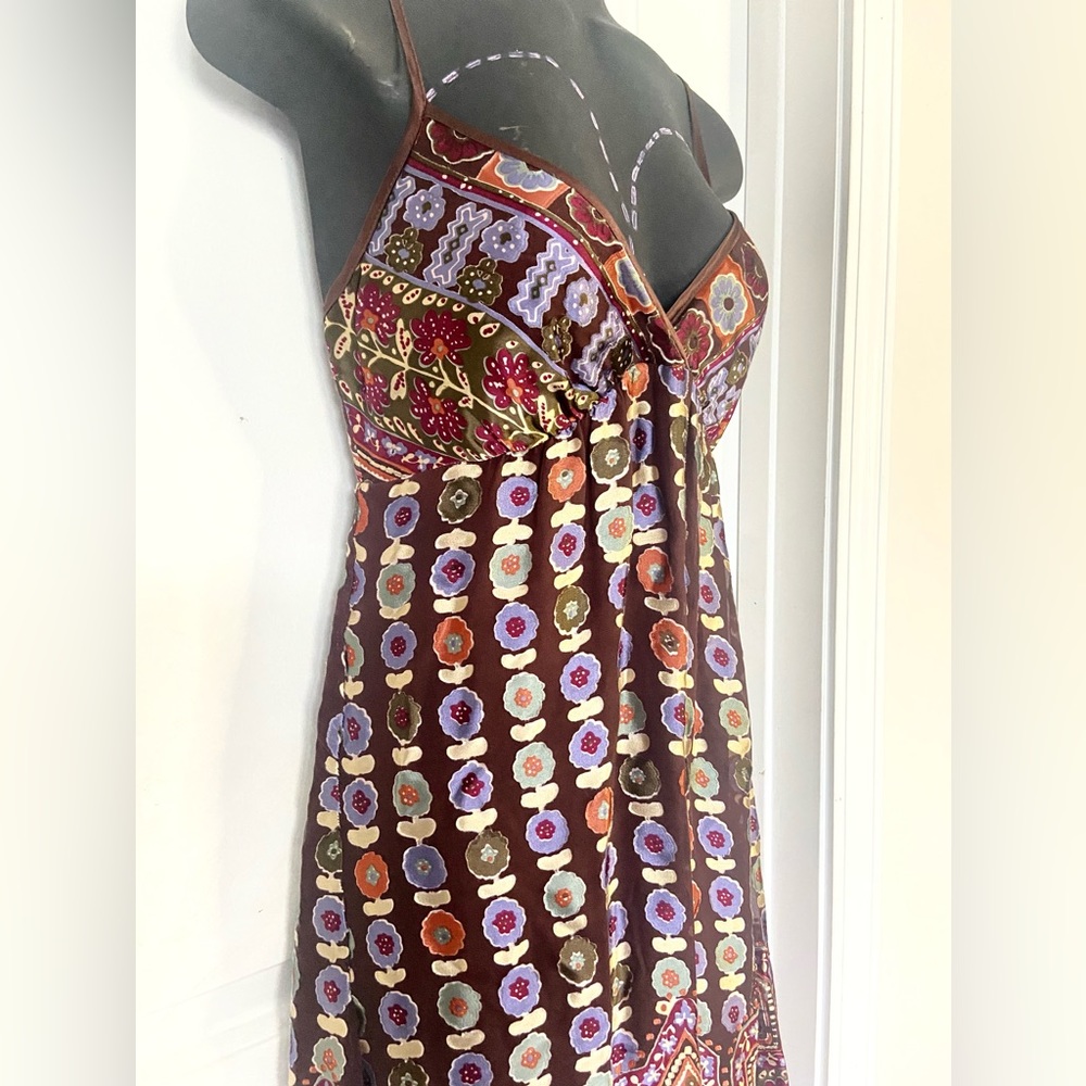 Anna Paul strap Wd shoulders silk midi dress